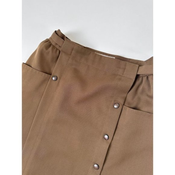 [SOLD] VINTAGE Camel Utility Skirt with Cargo Pockets and Snap Buttons size Sma… - Picture 6 of 8